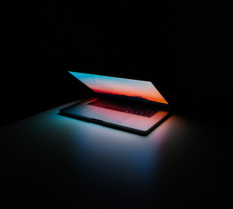 Technology and Innovation: The Pillars of Veritas Global’s Success